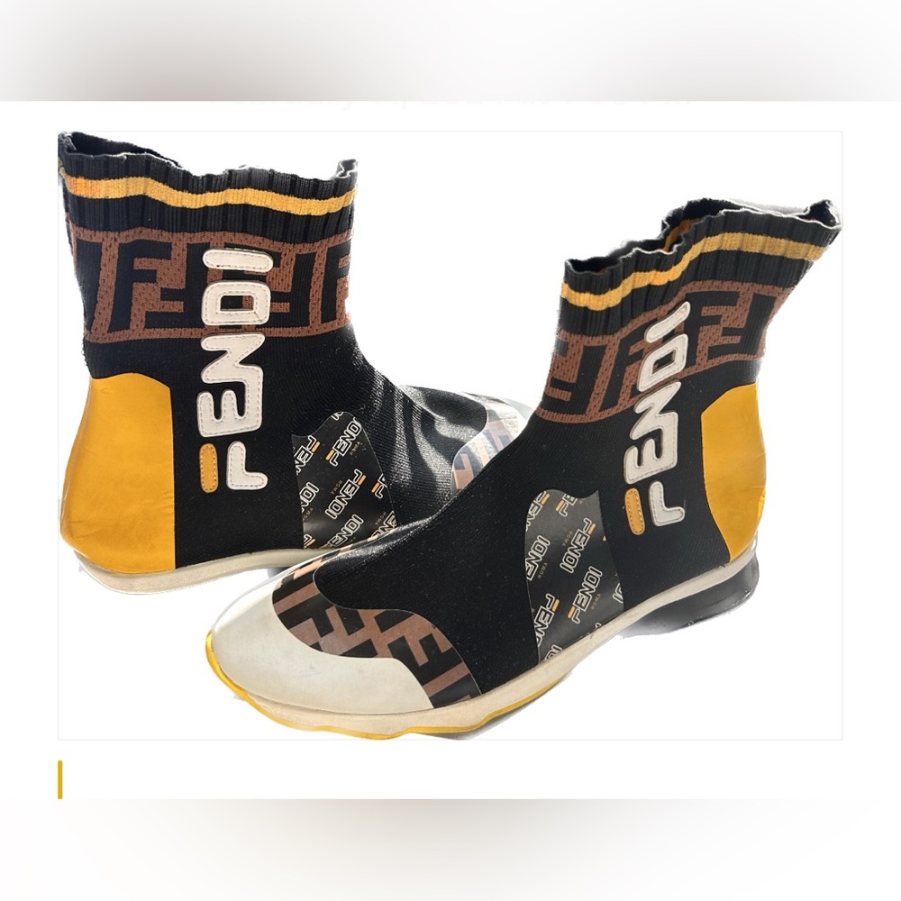 Fendi authentic socks sneakers unisex. Men size 39